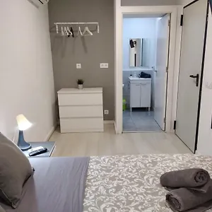 https://apartholiday-urban-boutique.top-hotels-tarragona.com